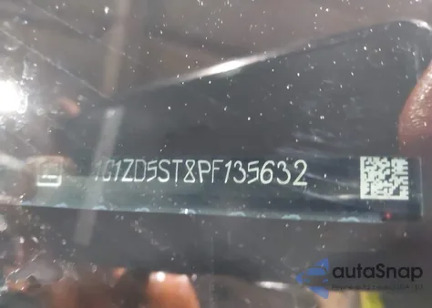 2023 Chevrolet Malibu Fwd 1Lt z USA, uszkodzony, nr VIN 1G1ZD5ST8PF135632